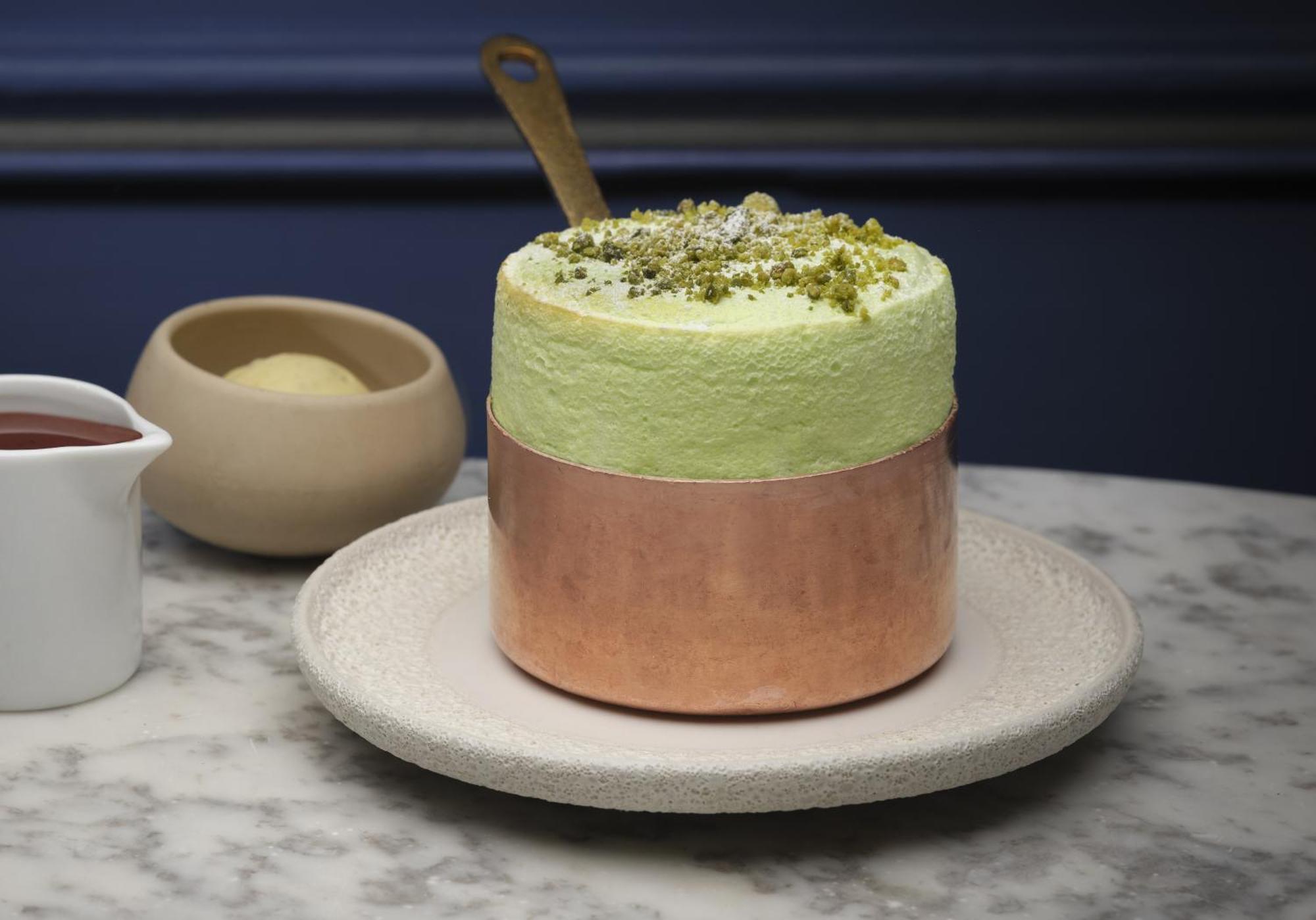 Готель The Stafford Лондон Екстер'єр фото Pistachio cake